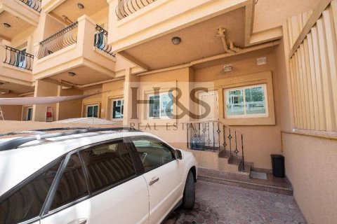 Villa in Jumeirah Village Circle, Dubai, UAE 3 bedrooms, 273 sq.m. № 642263 - photo 9