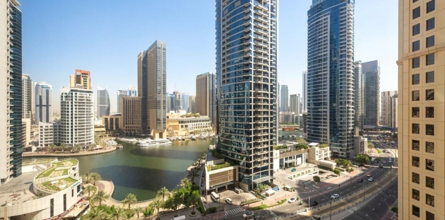 דירה ב Dubai Marina, Dubai, איחוד האמירויות 2 חדרי שינה, 130 מ"ר מספר 734419