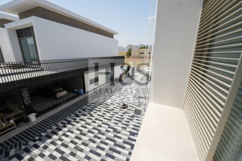 Huvila Al Barsha, Dubai, Arabiemiraatit 4 makuuhuonetta, 465 m2 № 642241 - kuva 3