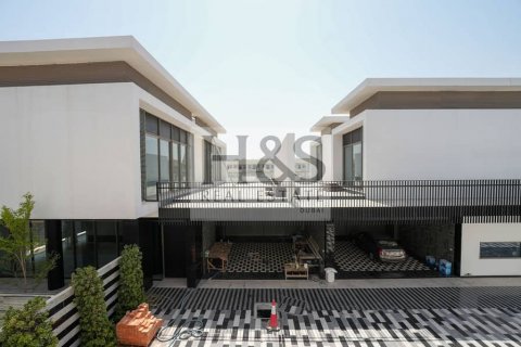 Huvila Al Barsha, Dubai, Arabiemiraatit 4 makuuhuonetta, 465 m2 № 642241 - kuva 1