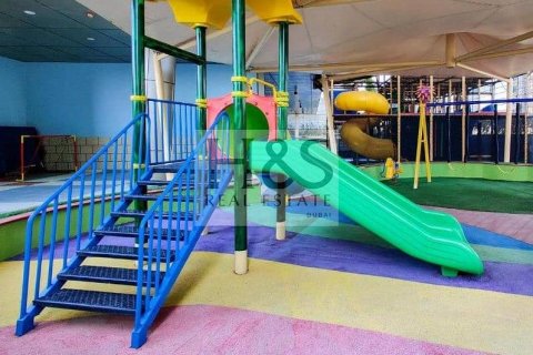 Huoneisto Dubai Marina, Arabiemiraatit 3 makuuhuonetta, 149 m2 № 642236 - kuva 23