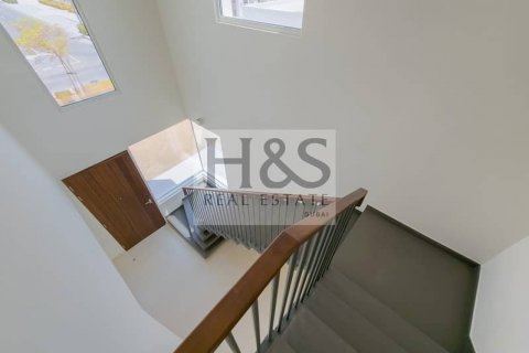 Shtëpi në qytet në Dubai, Emiratet e Bashkuara Arabe 4 dhoma gjumi, 257 m2. № 642240 - Foto 13