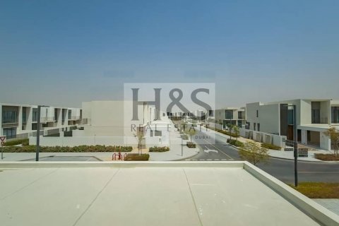 Shtëpi në qytet në Dubai, Emiratet e Bashkuara Arabe 4 dhoma gjumi, 257 m2. № 642240 - Foto 17
