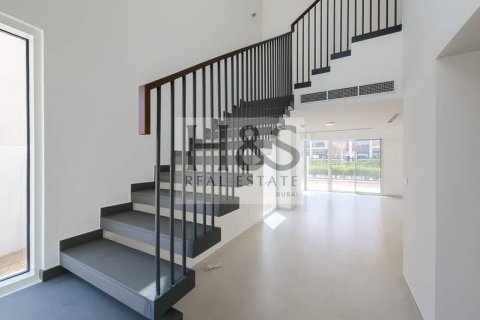Shtëpi në qytet në Dubai, Emiratet e Bashkuara Arabe 4 dhoma gjumi, 257 m2. № 642240 - Foto 8