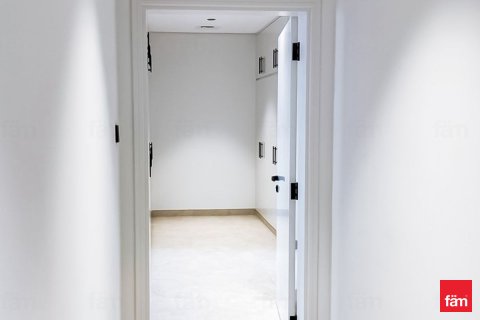 Пәтер Дубай, БАӘ-да 3 жатын бөлмелер, 307.9 м² № 641538 - фото 12
