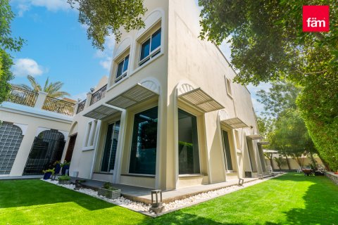 Vila u Dubai, UAE 5 spavaćih soba, 656.5 m2 Br. 644819 - fotografija 29