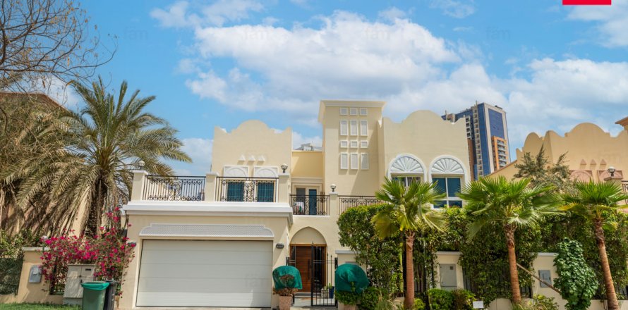 Vila u Dubai, UAE 656.5 m2, 5 spavaćih soba Br. 644819