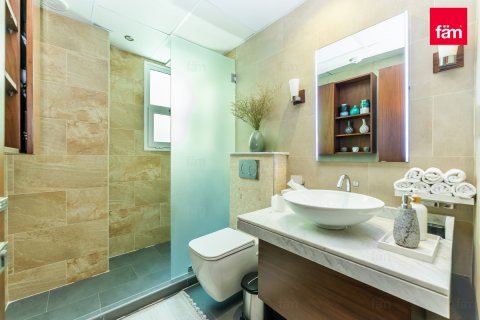 Vila u Dubai, UAE 5 spavaćih soba, 656.5 m2 Br. 644819 - fotografija 23