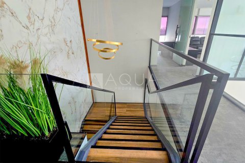 Bureau à louer à Business Bay, Dubai, EAU 174.5 m2 № 652007 - photo 3