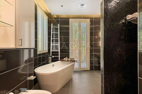 Müüa villa asukohaga Al Barari, Dubai, AÜE: 6 magamistoaga, 1181.1 m² Nr 652006 - pilt 17