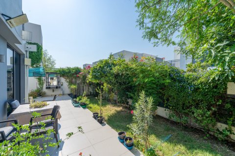 Villa itt: Dubai Hills Estate, Dubai, EAE, 4 hálószoba, 271 m², azonosító: 710913