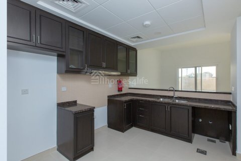 Vila di Serena, Dubai, UAE 3 bilik tidur, 253 meter persegi № 710916 - foto 7