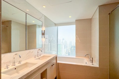 Lakás itt: Downtown Dubai (Downtown Burj Dubai), EAE, 2 hálószoba, 126.7 m², azonosító: 710837 - fénykép 13