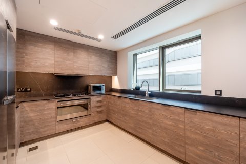 Apartment in Palm Jumeirah, Dubai, UAE 3 bedrooms, 896 sq.m. № 707737 - photo 14