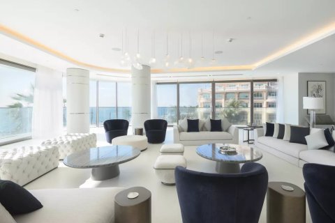 Apartment in Palm Jumeirah, Dubai, UAE 5 bedrooms, 679 sq.m. № 707735 - photo 4