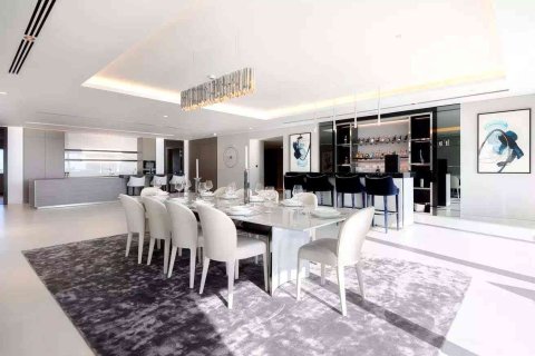 Penthouse in Palm Jumeirah, Dubai, UAE 3 bedrooms, 652 sq.m. № 707734 - photo 8