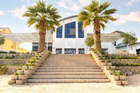 Willa na sprzedaż w Palm Jumeirah, Dubai, ZEA 6 sypialnie, 1364 mkw., nr 663636 - zdjęcie 1
