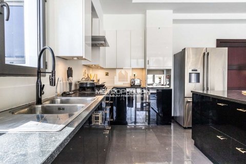 Willa na sprzedaż w Palm Jumeirah, Dubai, ZEA 6 sypialnie, 1364 mkw., nr 663636 - zdjęcie 9