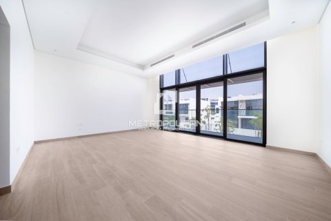 Villa en venta en Mohammed Bin Rashid City, Dubai, EAU 5 dormitorios, 793 m2 № 663653 - foto 8