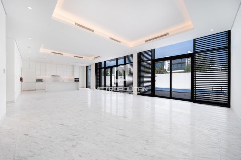 Villa en venta en Mohammed Bin Rashid City, Dubai, EAU 5 dormitorios, 793 m2 № 663653 - foto 3