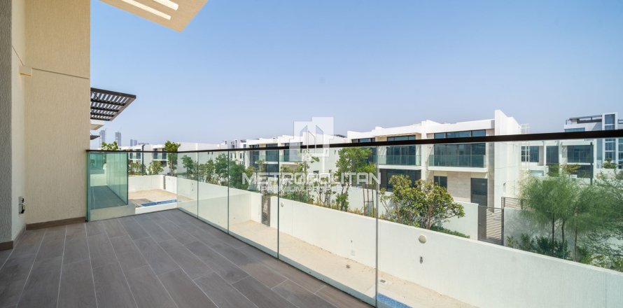 Villa en Mohammed Bin Rashid City, Dubai, EAU 5 dormitorios, 793 m² № 663653