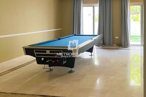 Villa en venta en Mohammed Bin Rashid City, Dubai, EAU 5 dormitorios, 702 m2 № 663656 - foto 3