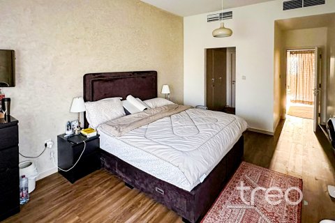Huvila Dubai Land, Dubai, Arabiemiraatit 3 makuuhuonetta, 244.15 m2 № 761323 - kuva 15