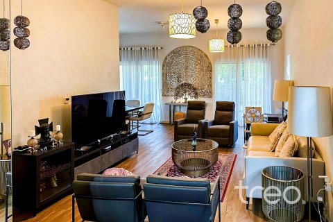 Huvila Dubai Land, Dubai, Arabiemiraatit 3 makuuhuonetta, 244.15 m2 № 761323 - kuva 7
