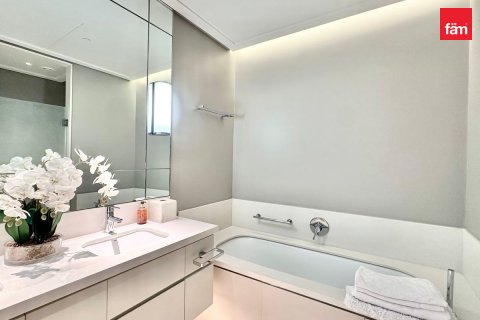 Apartment til leje i Downtown Dubai (Downtown Burj Dubai), Dubai, UAE 3 soveværelser, 187.1 kvm № 740329 - foto 15
