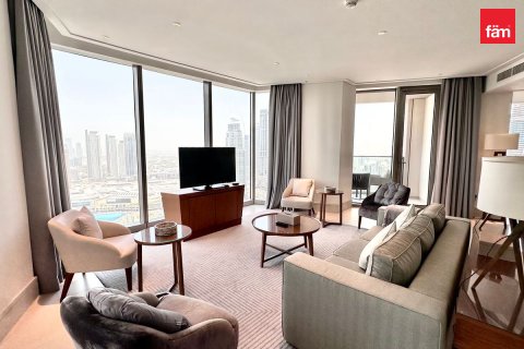 Apartment til leje i Downtown Dubai (Downtown Burj Dubai), Dubai, UAE 3 soveværelser, 187.1 kvm № 740329 - foto 3
