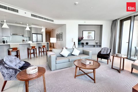 Apartment til leje i Downtown Dubai (Downtown Burj Dubai), Dubai, UAE 3 soveværelser, 187.1 kvm № 740329 - foto 2