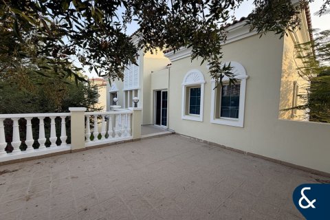 Villa para arrendamento em Jumeirah Village Triangle, Dubai, EAU 4 quartos, 689 m2 № 688915 - foto 6