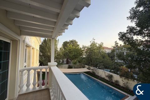 Villa para arrendamento em Jumeirah Village Triangle, Dubai, EAU 4 quartos, 689 m2 № 688915 - foto 8