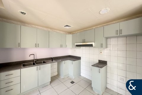 The Springs, Dubai, संयुक्त अरब अमीरात में विला, 3 बेडरूम, 257 वर्ग मीटर, संख्या 688917 - फ़ोटो 5