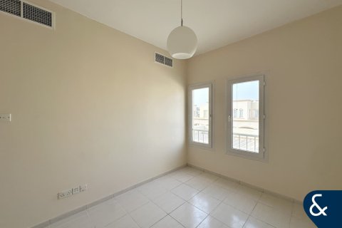 The Springs, Dubai, संयुक्त अरब अमीरात में विला, 3 बेडरूम, 257 वर्ग मीटर, संख्या 688917 - फ़ोटो 10