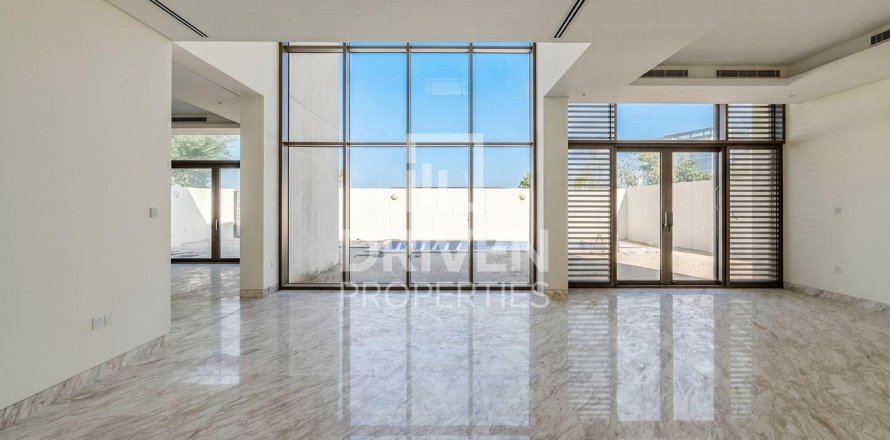 Villa i Mohammed Bin Rashid City, Dubai, UAE 4 soveværelser, 697.98 kvm № 745288
