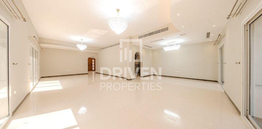 Vila v The Villa, Dubai, SAE 5 spální, 427.35 m2 č. 745285