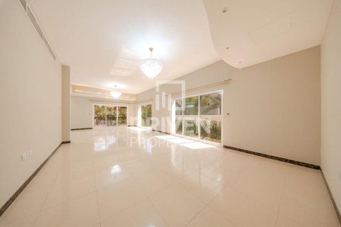 Vila v The Villa, Dubai, SAE 5 spální, 427.35 m2 č. 745285 - Fotografia 3
