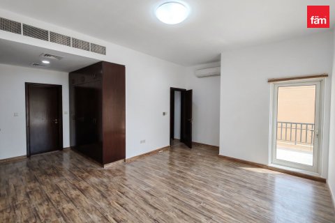 וילה להשכרה ב Dubai, איחוד האמירויות  5 חדרי שינה, 561.1 מ"ר, מספר 758150 - תמונה 10