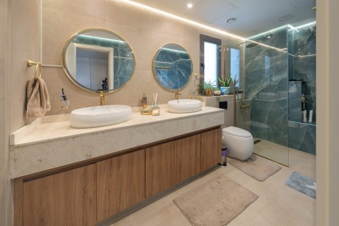 Városi lakóépület itt: Town Square, Dubai, EAE, 3 hálószoba, 203 m², azonosító: 682471 - fénykép 6