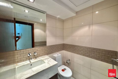 Lägenhet uthyres i Dubai Marina, Dubai, UAE 2 sovrum, 121 kvm Nr. 669702 - fotografi 9