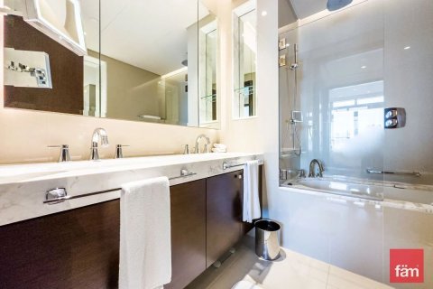 Apartamento para venda em Downtown Dubai (Downtown Burj Dubai), Dubai, EAU 1 quarto, 79.2 m2 № 669705 - foto 11