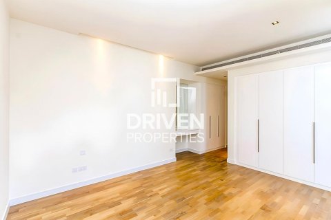 Apartment in City Walk, Dubai, UAE 2 bedrooms, 217 sq.m. № 655359 - photo 11