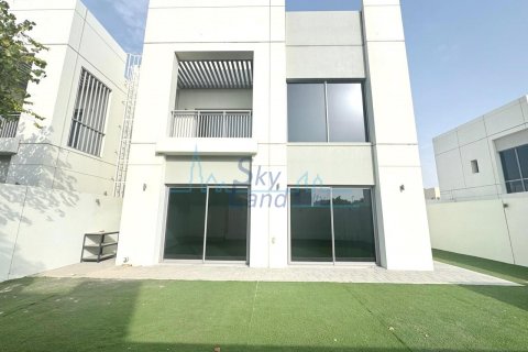 Vila u gradu Umm Suqeim, Dubai, UAE 5 spavaće sobe, 418.1 m2 Br. 630198 - Slika 31