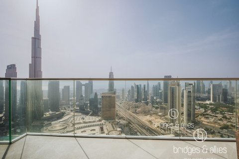 Apartament de închiriat în Downtown Dubai (Downtown Burj Dubai), Dubai, EAU 3 dormitoare, 189.9 mp. №669143 - poză 15