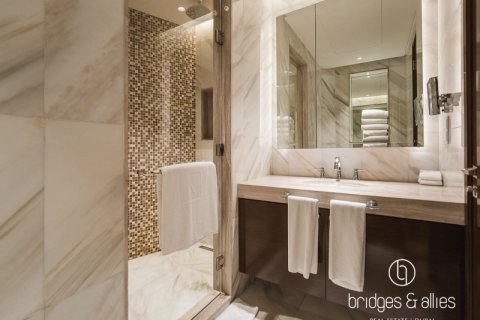 Apartament de închiriat în Downtown Dubai (Downtown Burj Dubai), Dubai, EAU 3 dormitoare, 189.9 mp. №669143 - poză 29