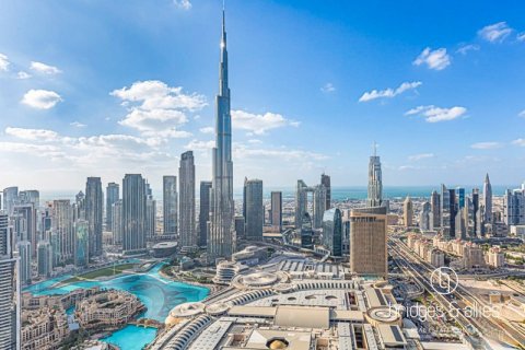 Apartament de închiriat în Downtown Dubai (Downtown Burj Dubai), Dubai, EAU 3 dormitoare, 189.9 mp. №669143 - poză 3