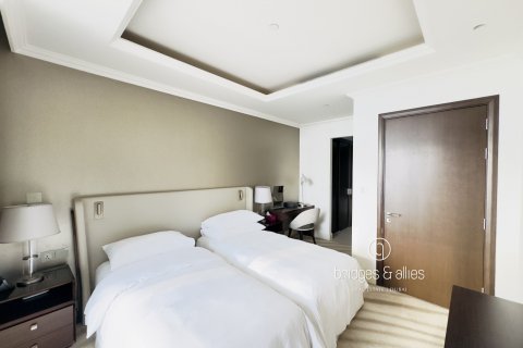Downtown Dubai (Downtown Burj Dubai), UAE의 임대용 아파트 침실 3개, 202.7제곱미터 번호 669142 - 사진 27