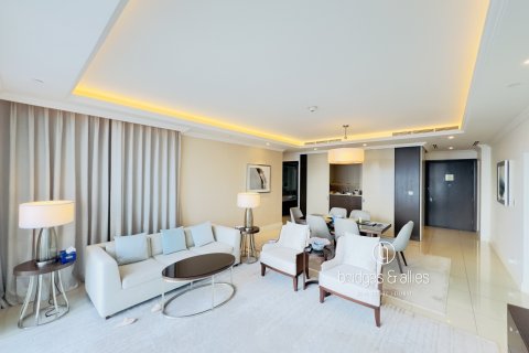 Downtown Dubai (Downtown Burj Dubai), UAE의 임대용 아파트 침실 3개, 202.7제곱미터 번호 669142 - 사진 2