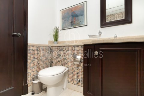 Apartamento para arrendamento em Old Town, Dubai, EAU 1 quarto, 71.8 m2 № 669144 - foto 17